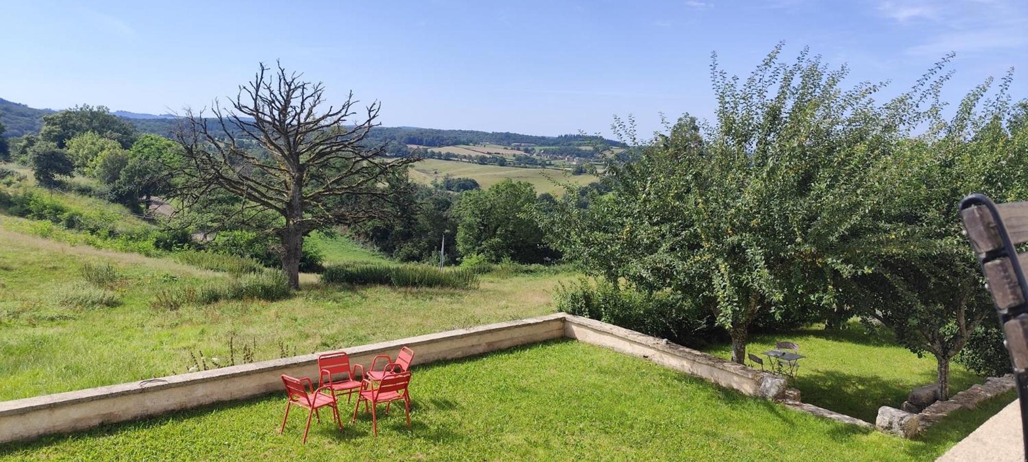 Chambre Jazzy - Gite Les Zazous Lormes Exteriér fotografie